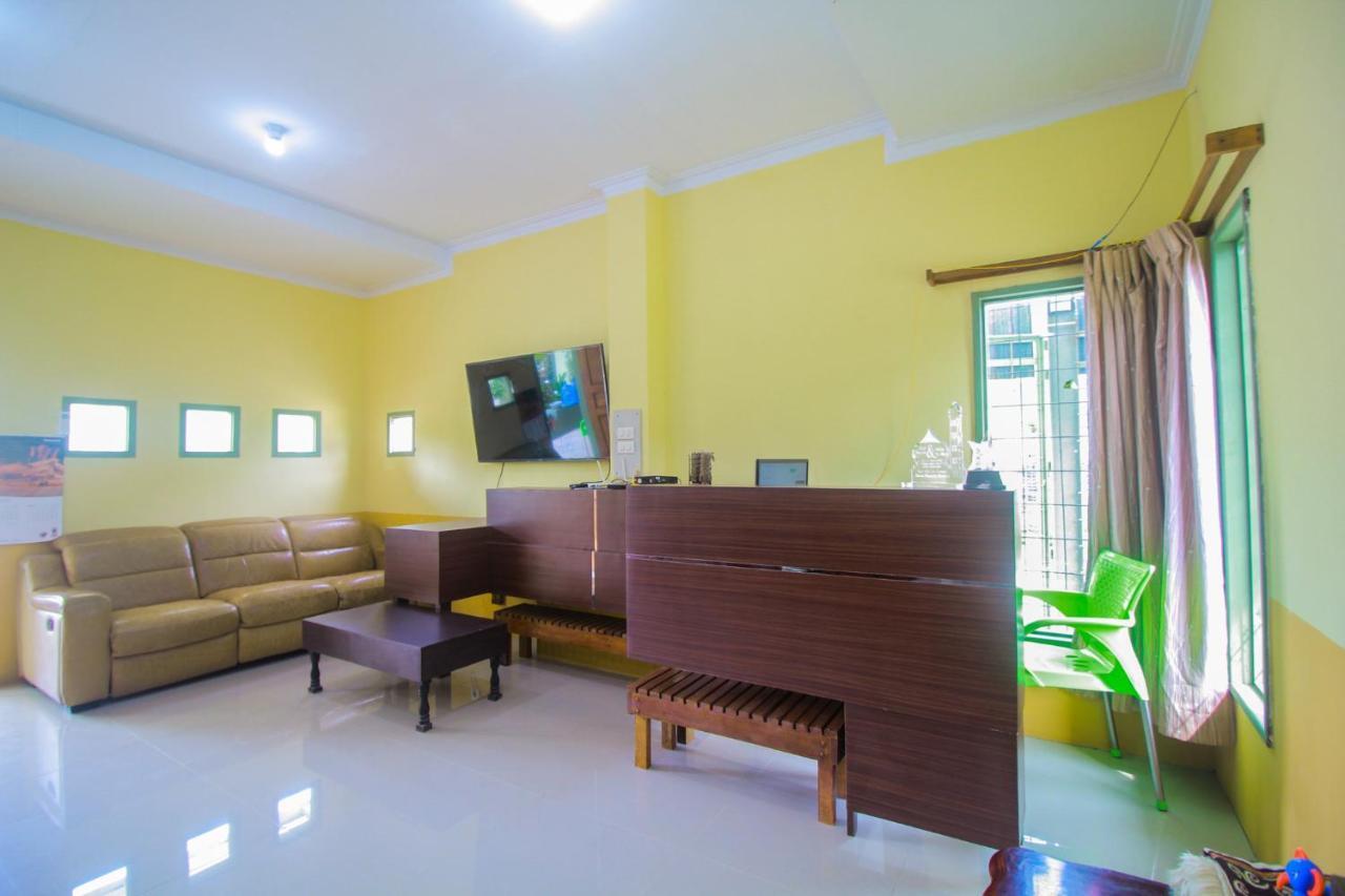 Oyo 1596 Taman Homestay Syariah Думай Екстер'єр фото